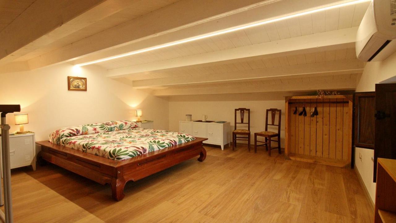 Villa Casa Tre Noci à Lascari Extérieur photo