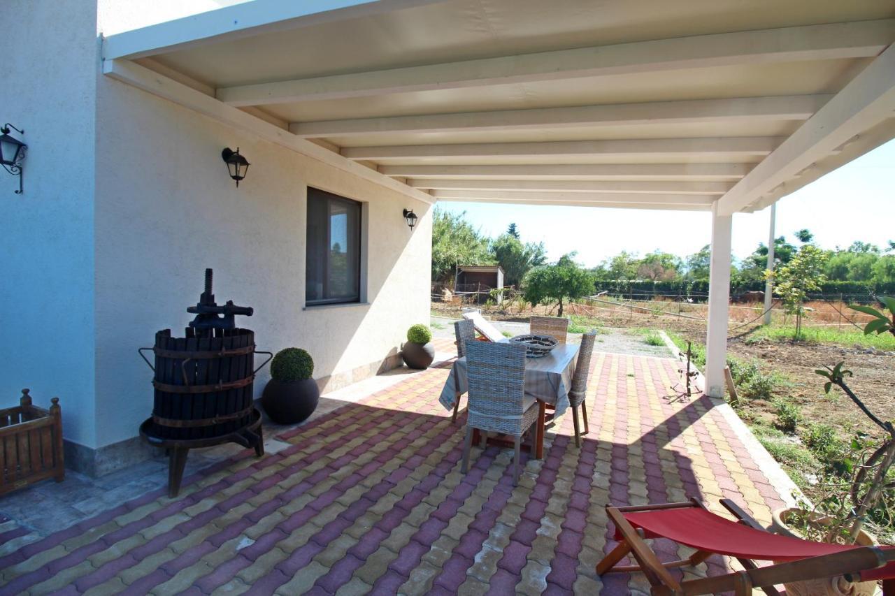 Villa Casa Tre Noci à Lascari Extérieur photo